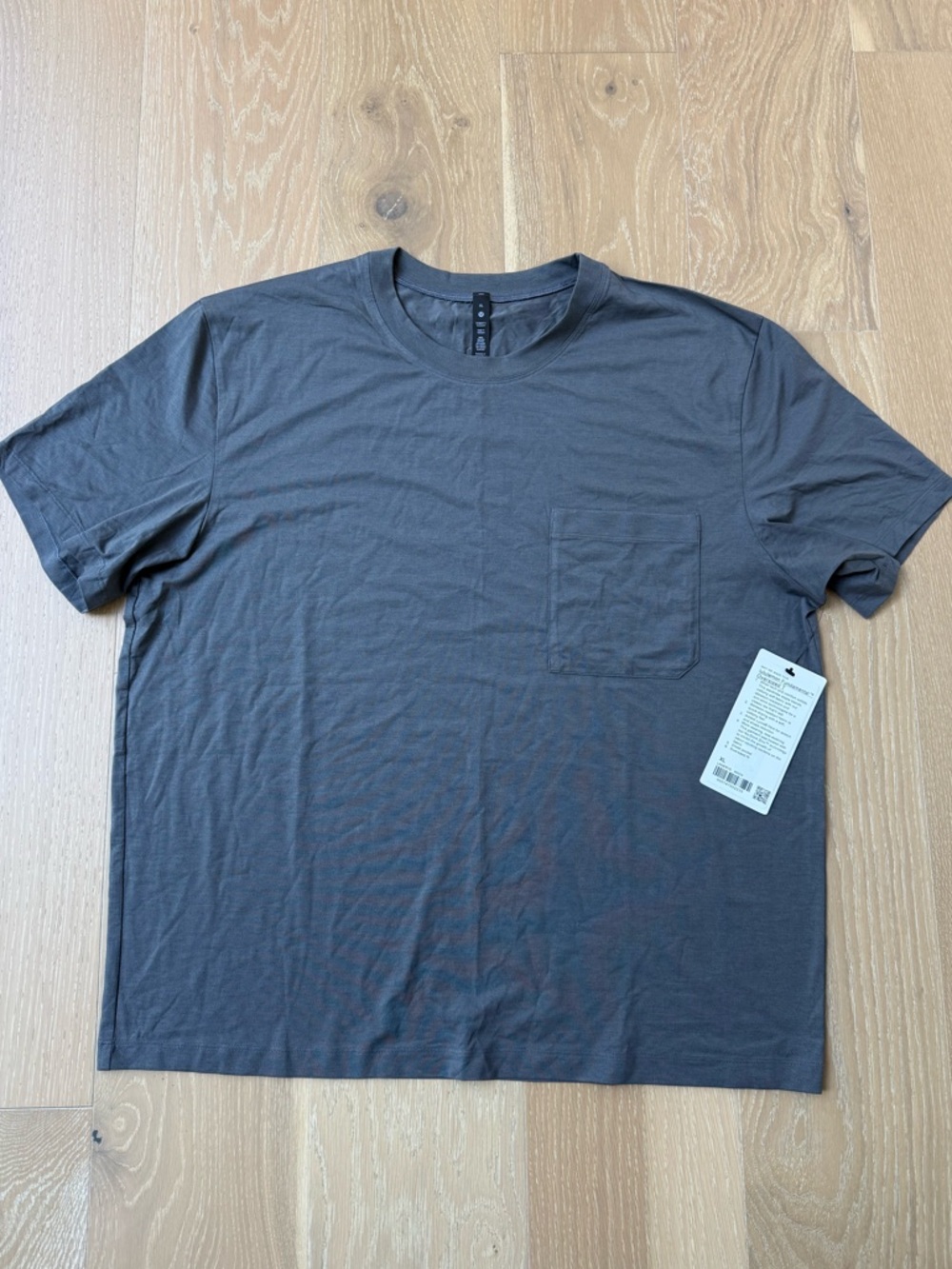 NEW Men’s LULULEMON Fundamental Oversized T-shirt - Charcoal Gray